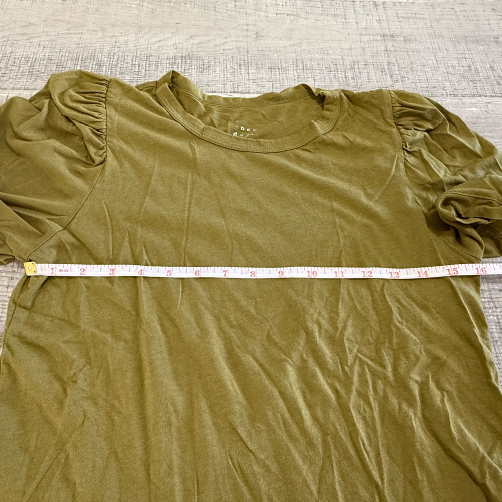 A New Day Olive Green Puff Sleeve T-Shirt M - Picture 10 of 10